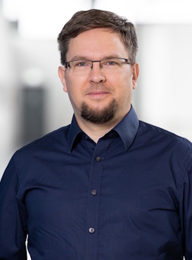 krzysztof piotrowski
